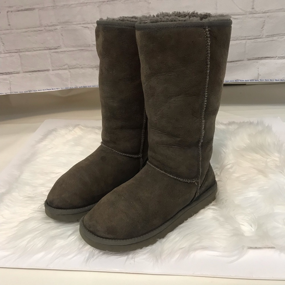 Ugg gray classic tall boots
